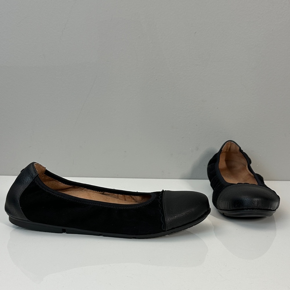 Vionic Prim‎ Tina Cap Toe Ballet Flats Black Size 8